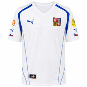 Retro Czech Republic Away Shirt 2004