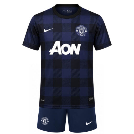 Retro Manchester United Away Kids Kit 13 14
