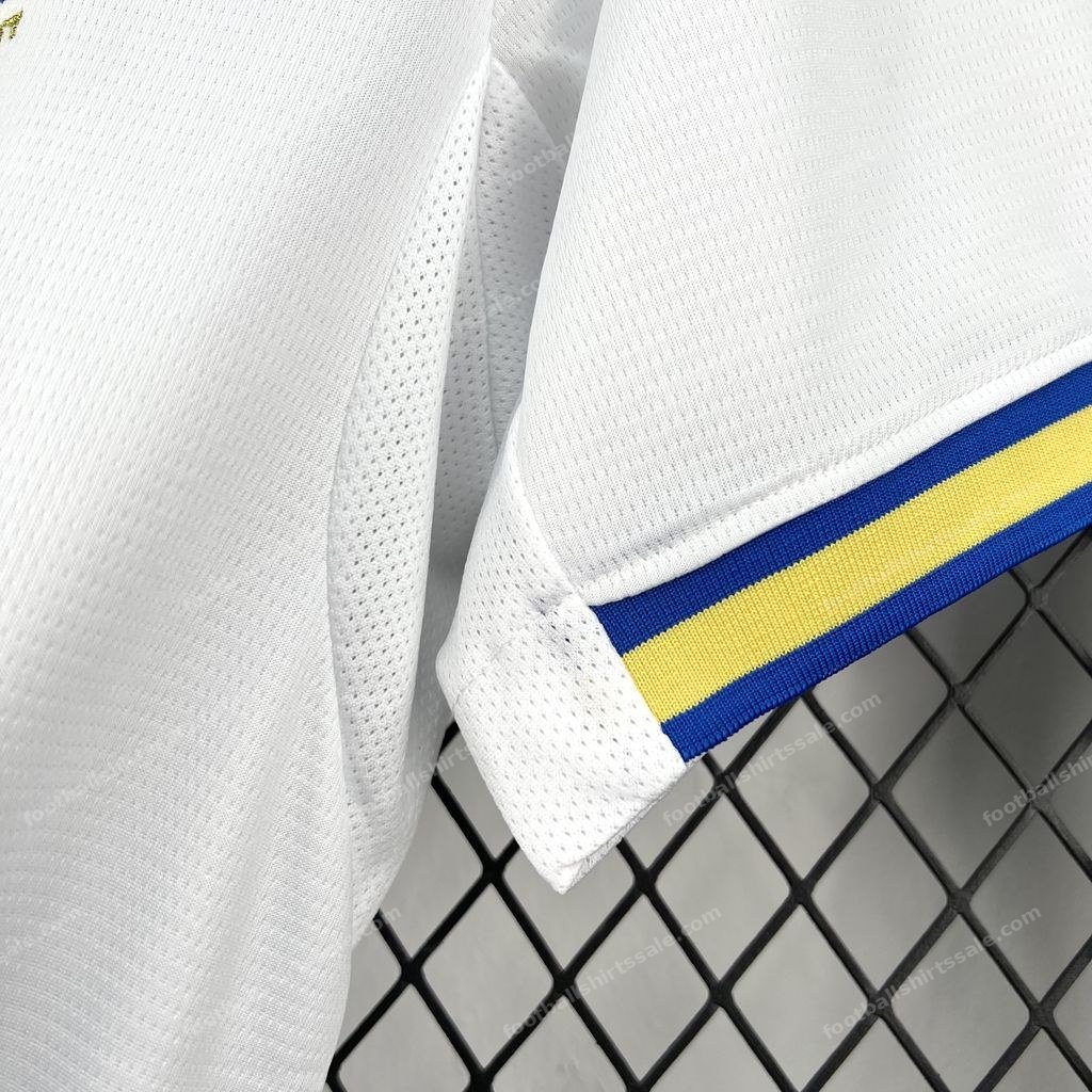 Olympique Marseille Home Football Shirt 26/27 - Image 4