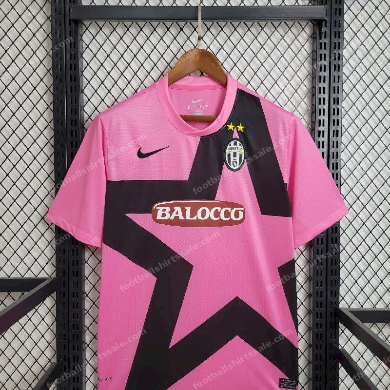 2011/2012 Retro Juventus Away Football Shirt - Image 3