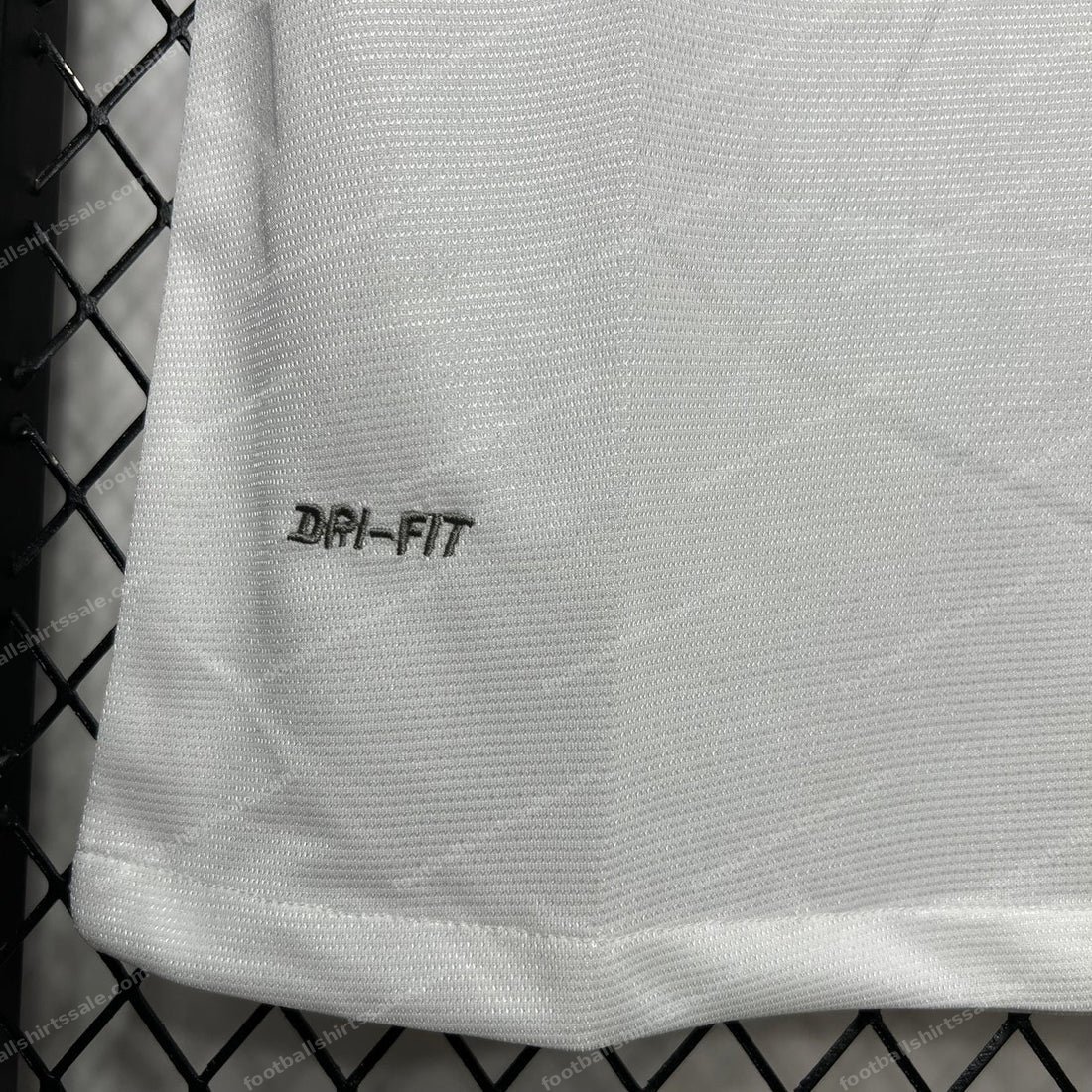 2011/2012 Retro Santos White Football Shirt - Image 7