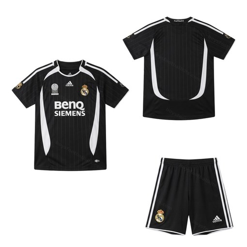 Real Madrid Retro Away Kids Football Kit 06/07 Front and Back View
