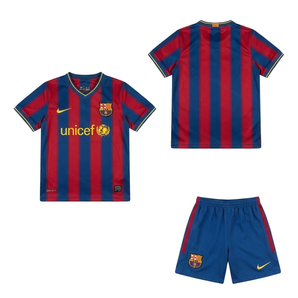 Barcelona Retro Home Kids Football Kit 09/10 Front and Back View